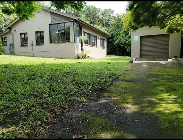 4 BEDROOM HOUSE FOR SALE IN LEISURE BAY